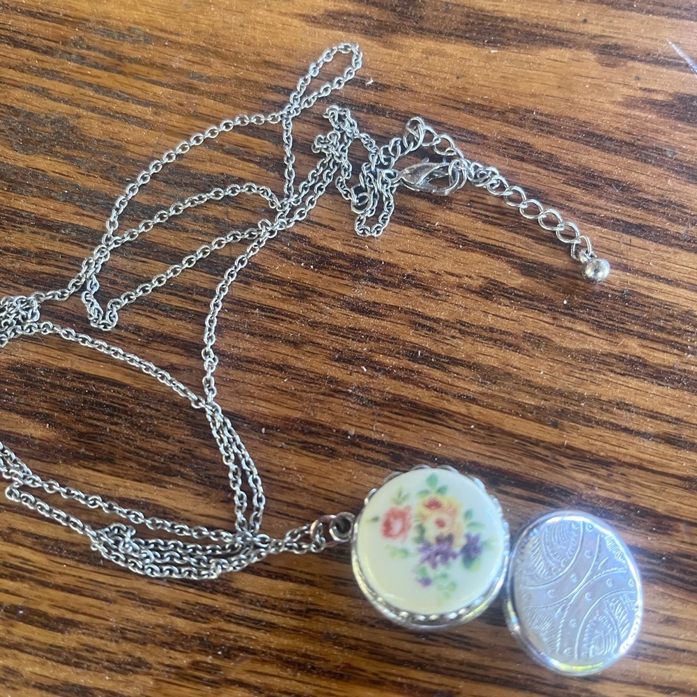 Long Vintage locket Silver Floral Porcelain Locket Necklace - Women Jewelry